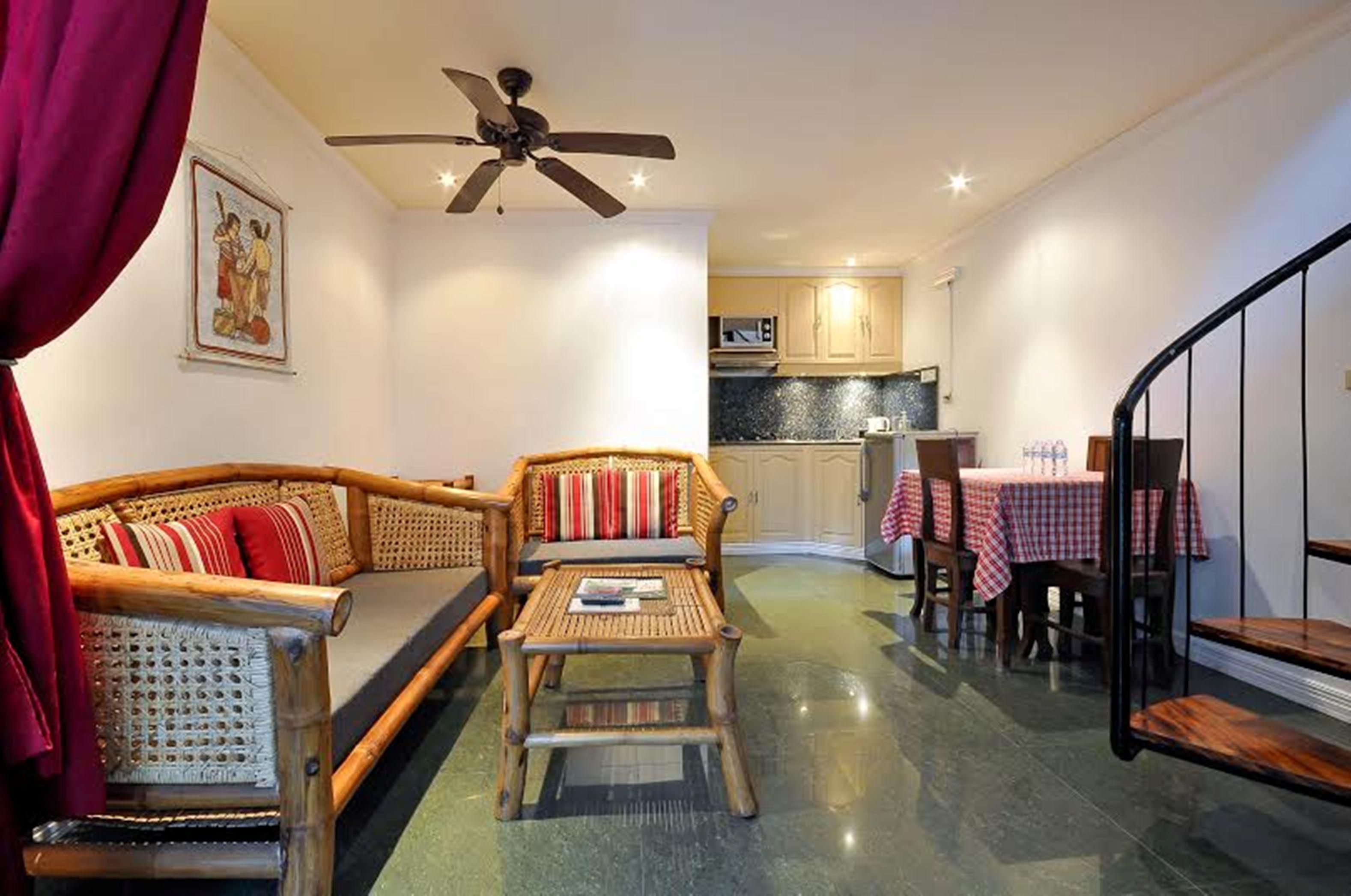 Nirvana Beach Resort Balabag  Екстер'єр фото
