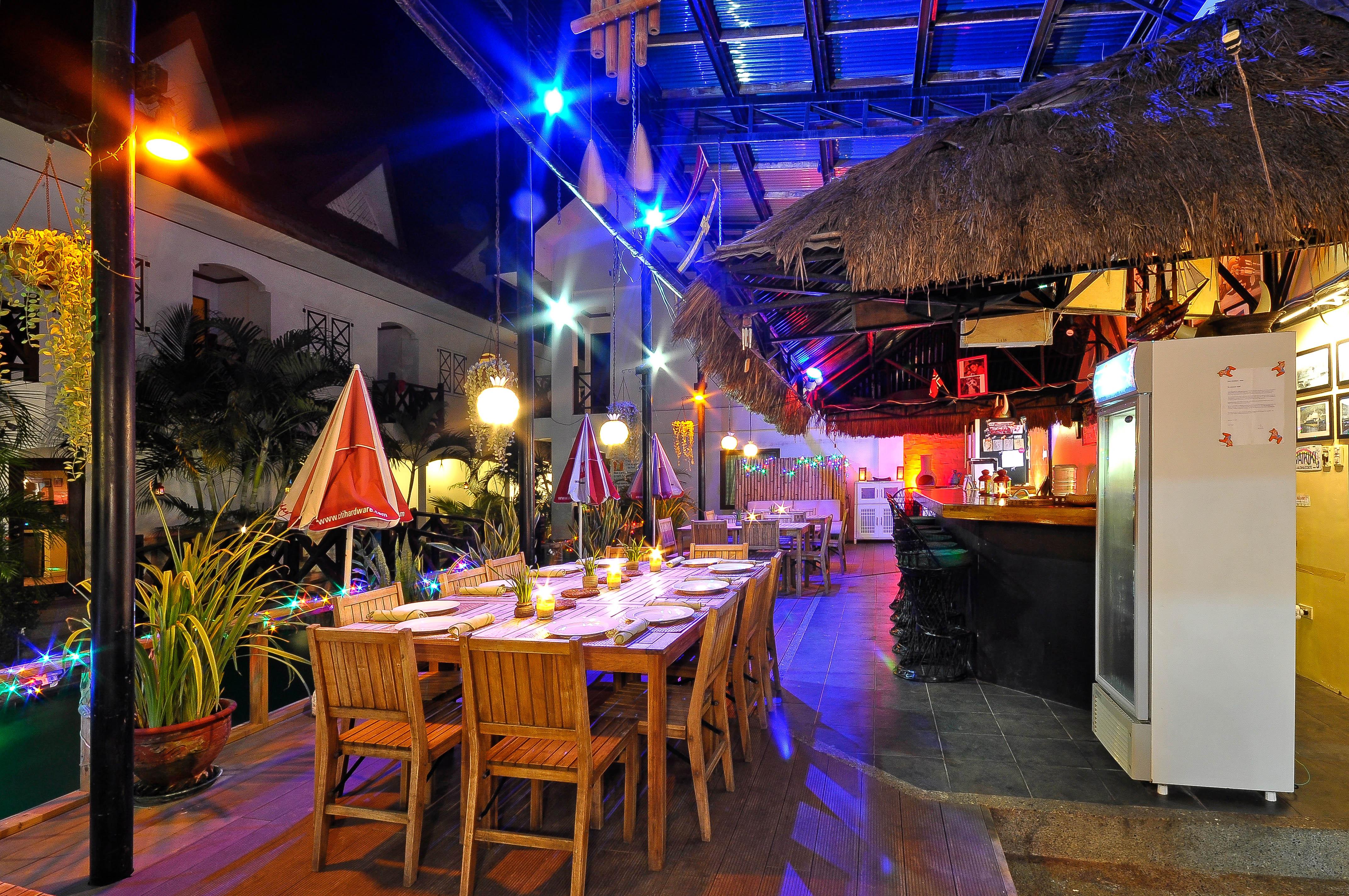 Nirvana Beach Resort Balabag  Екстер'єр фото