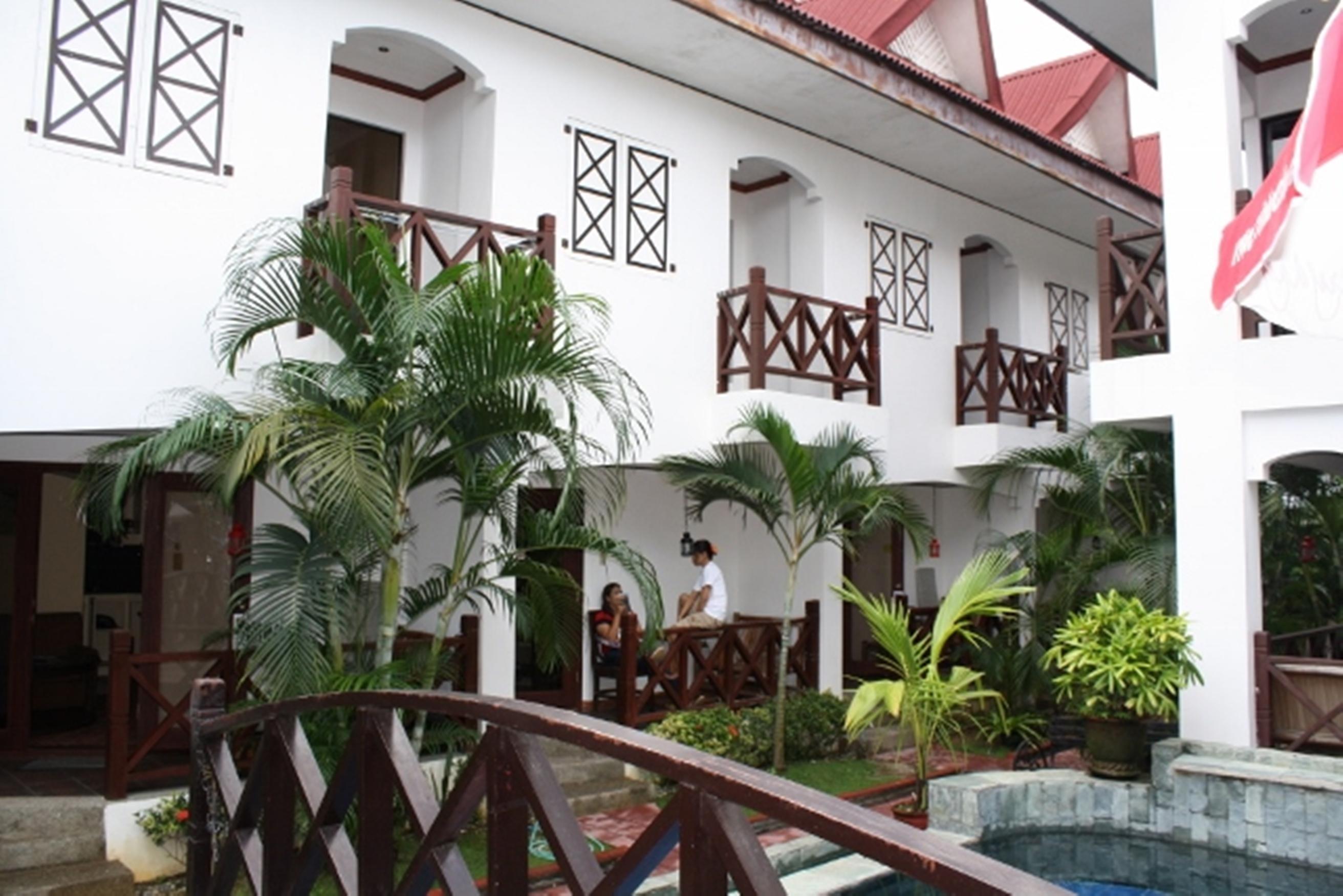 Nirvana Beach Resort Balabag  Екстер'єр фото