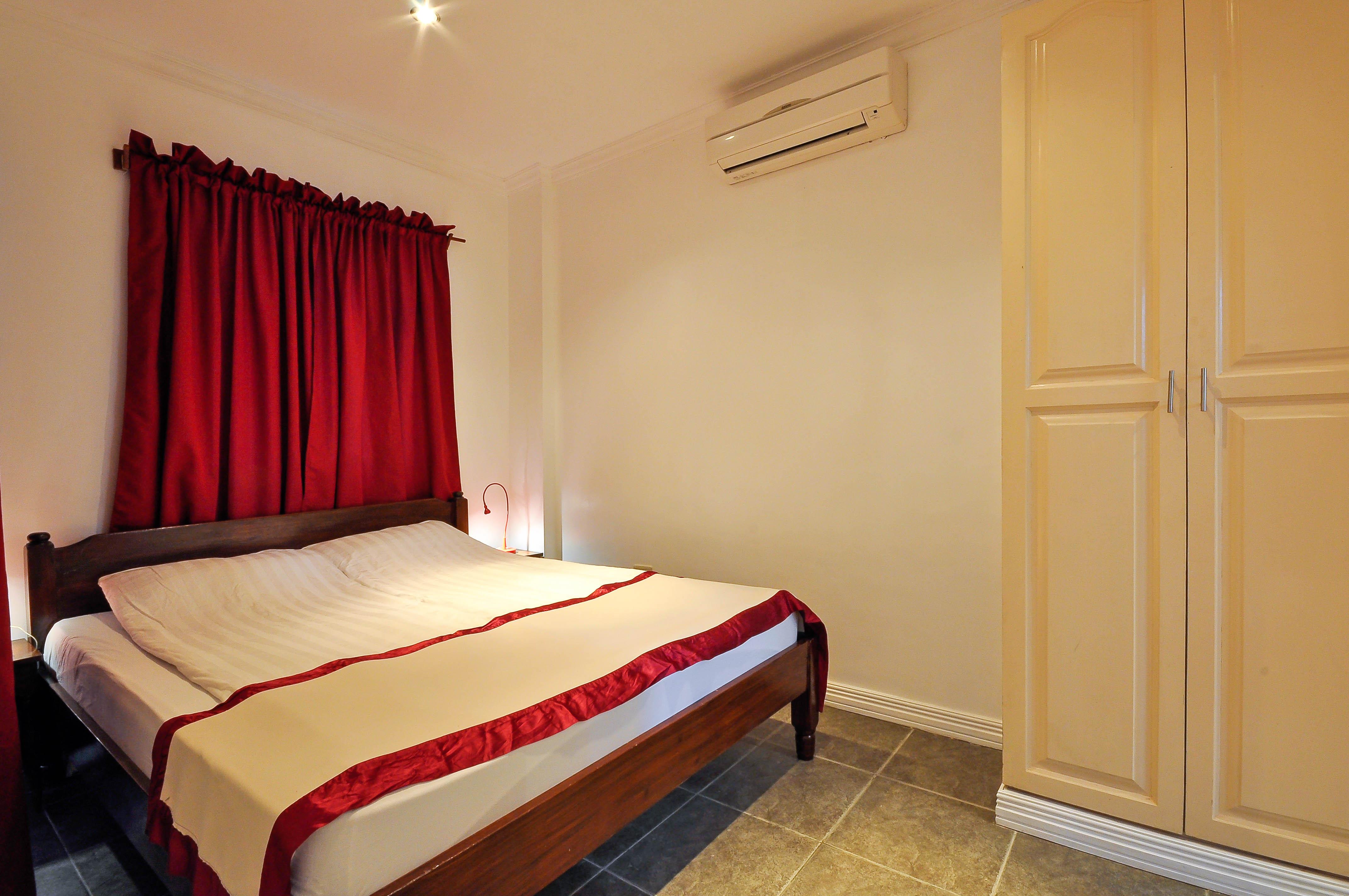 Nirvana Beach Resort Balabag  Екстер'єр фото
