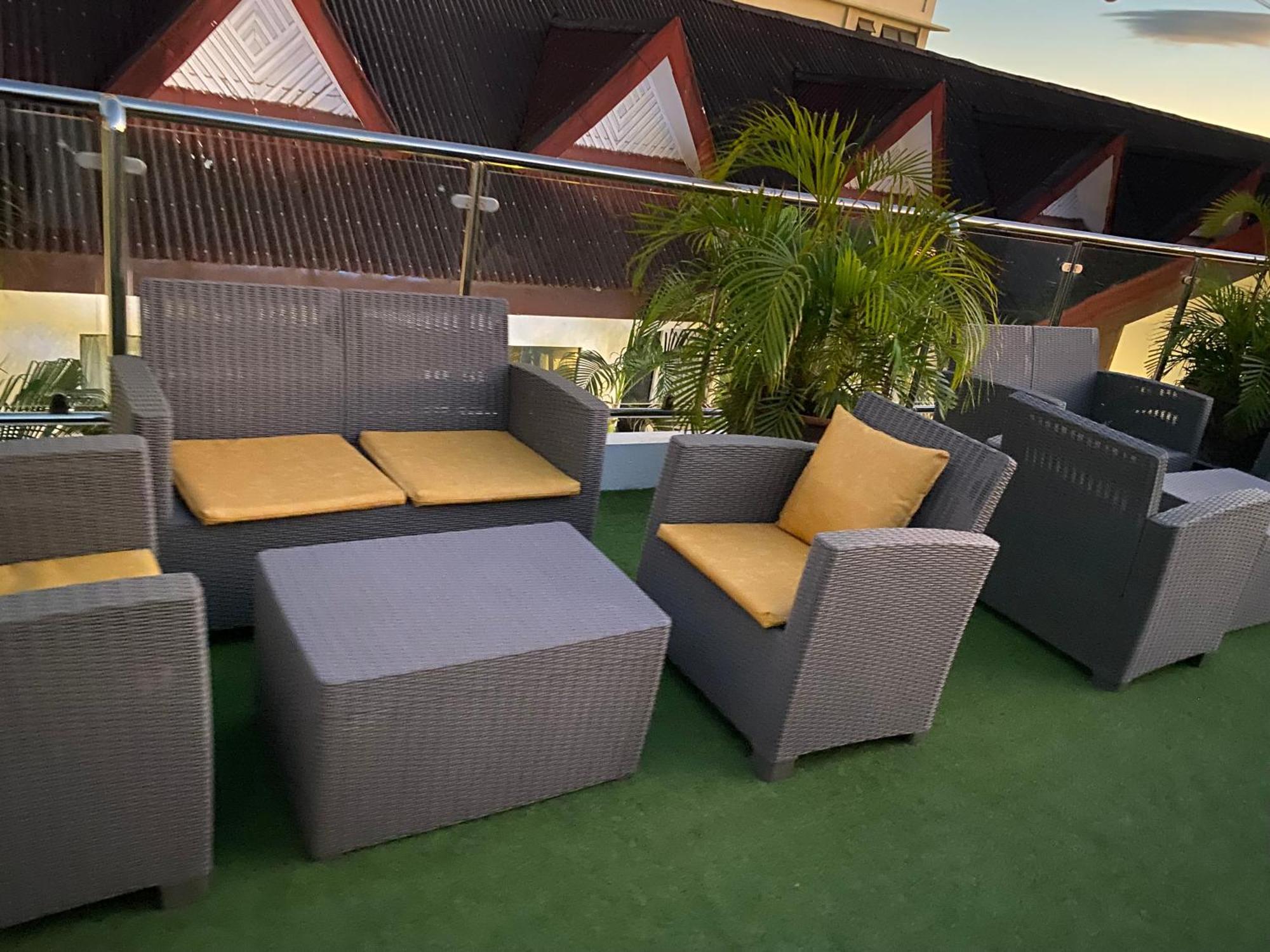 Nirvana Beach Resort Balabag  Екстер'єр фото