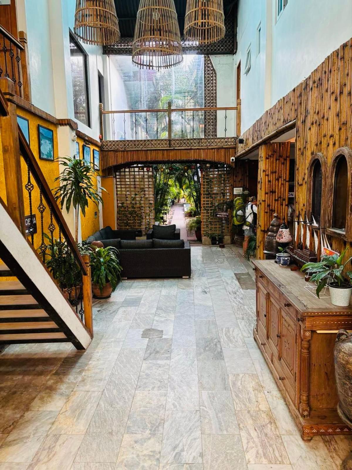 Nirvana Beach Resort Balabag  Екстер'єр фото