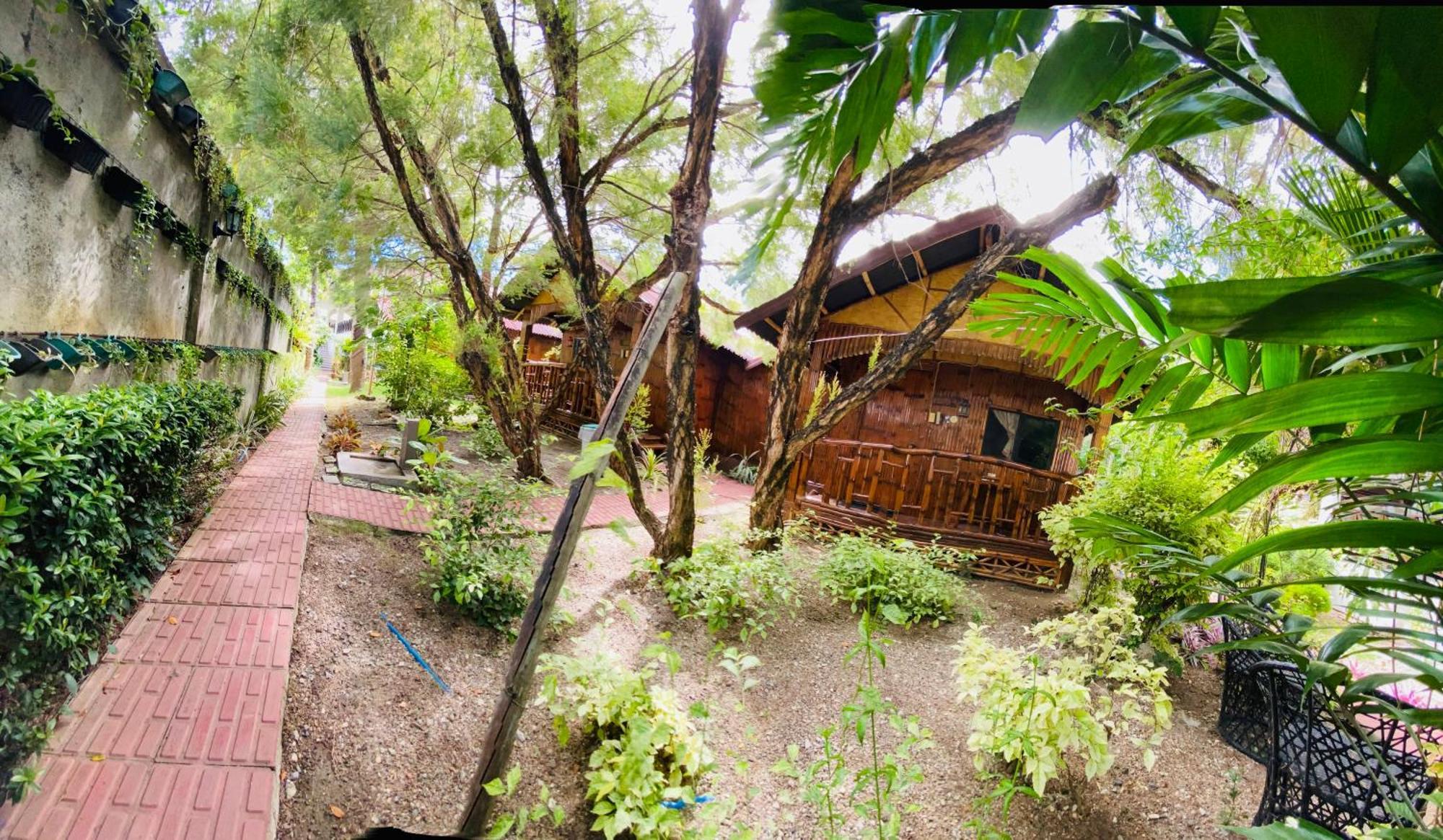 Nirvana Beach Resort Balabag  Екстер'єр фото
