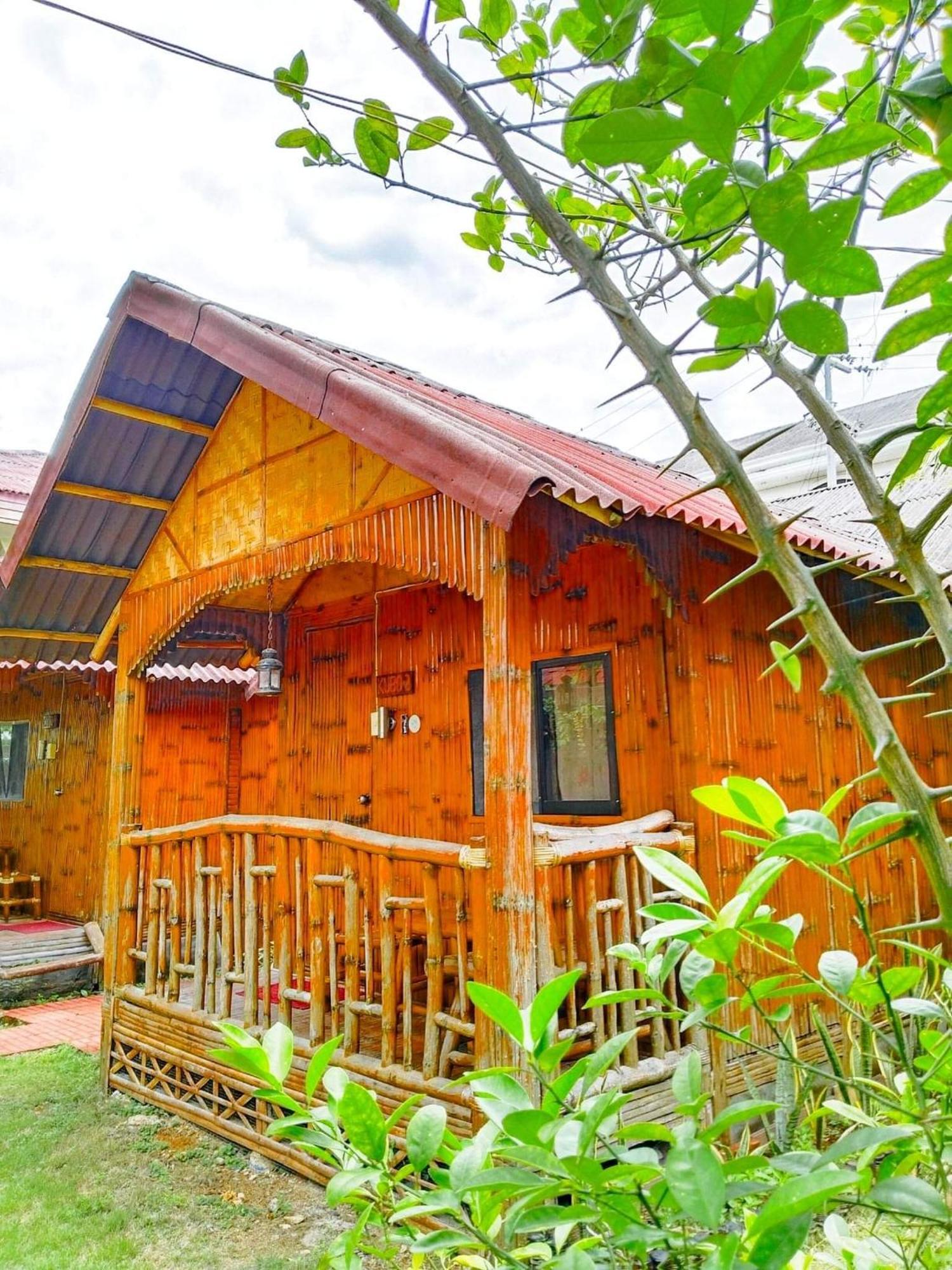Nirvana Beach Resort Balabag  Екстер'єр фото