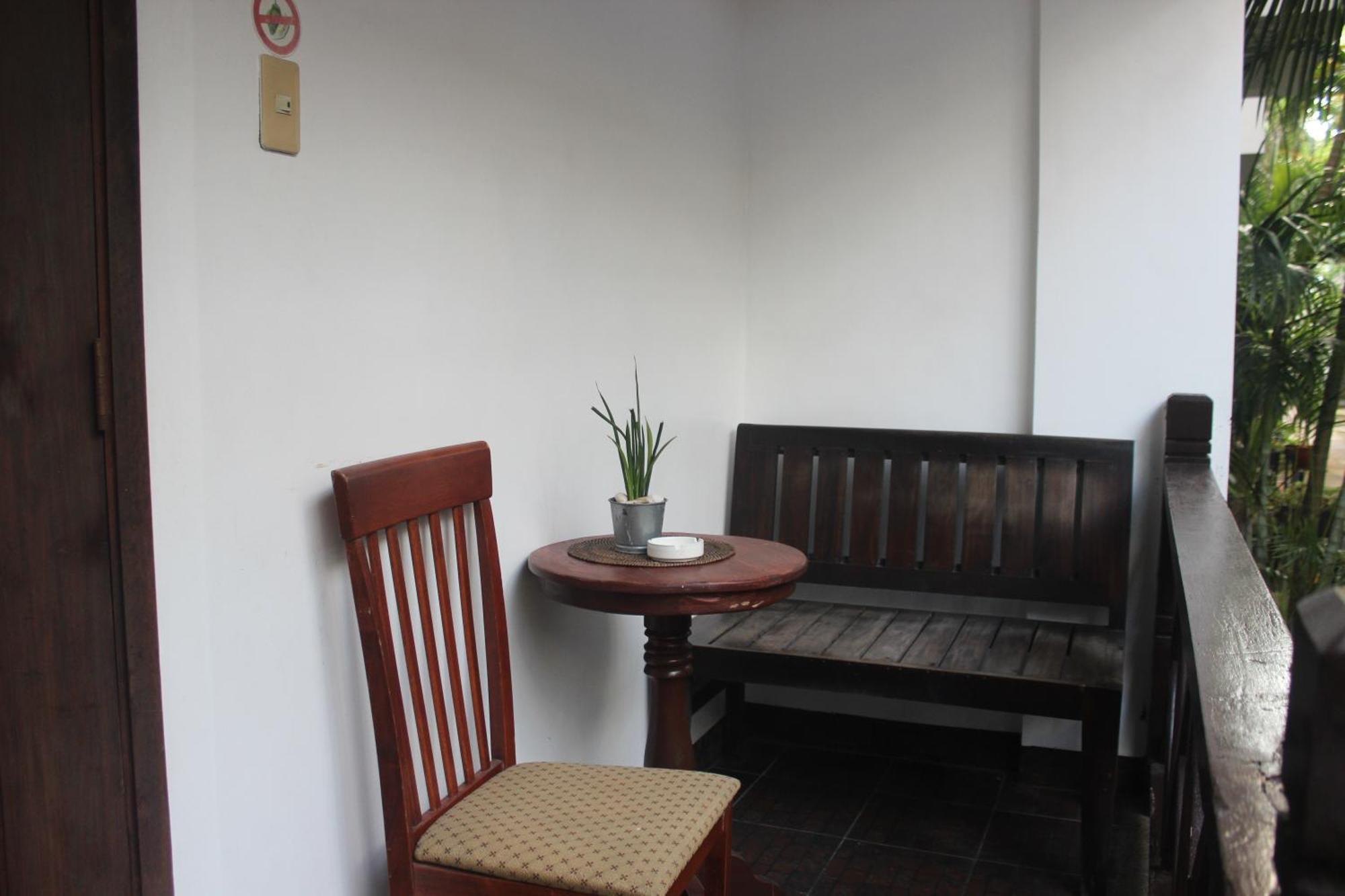 Nirvana Beach Resort Balabag  Екстер'єр фото